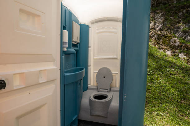 Best Best portable toilet rental  in Seward, AK